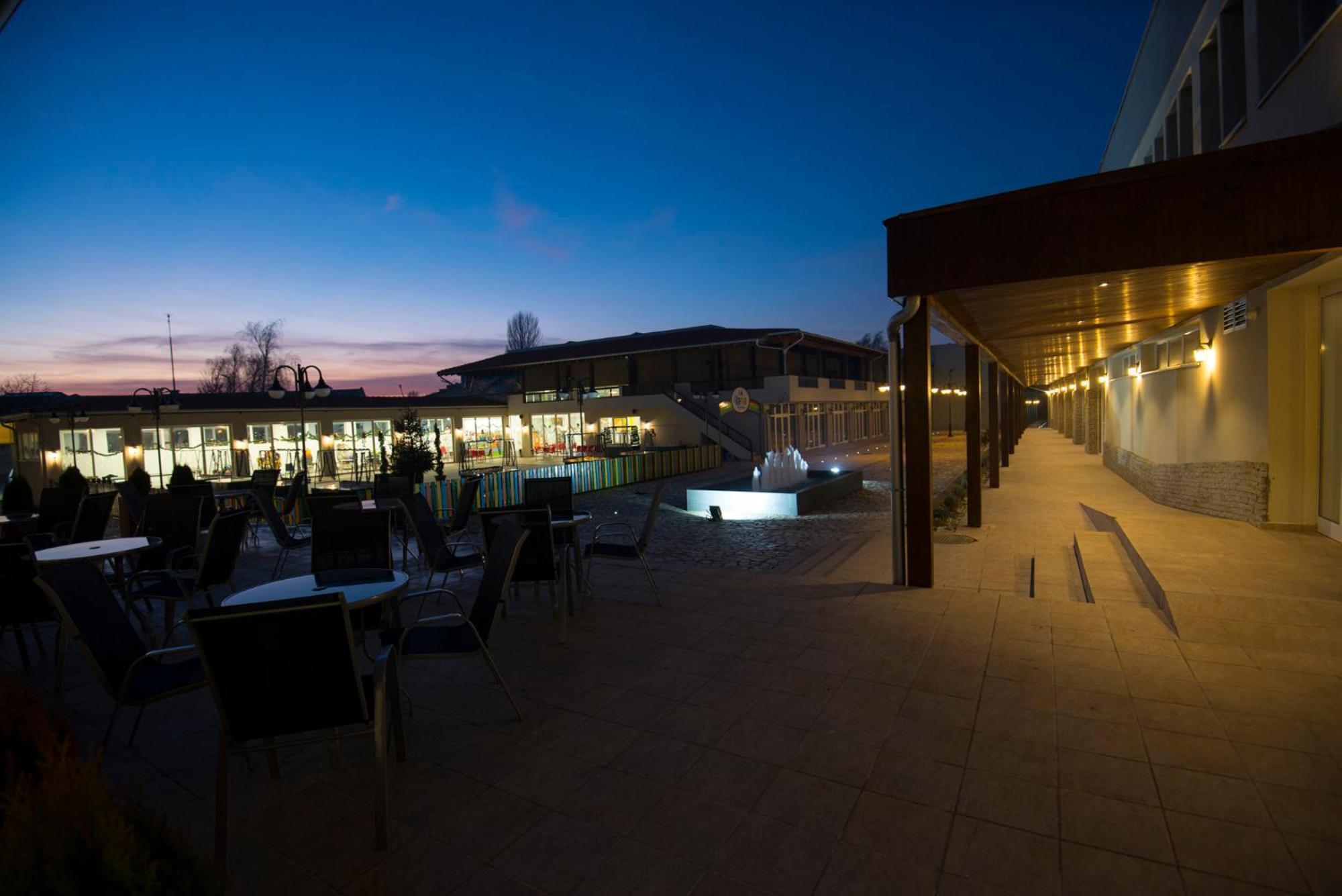 Hotel Village Ohrid Bagian luar foto